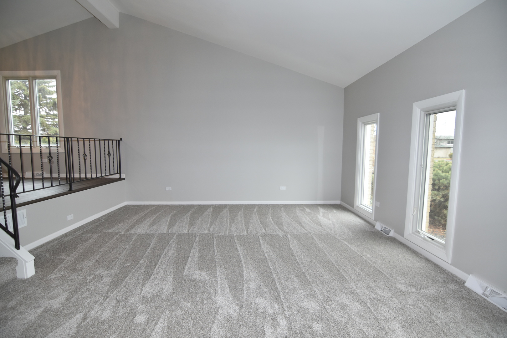 16701 Clyde Avenue Property Photo 9