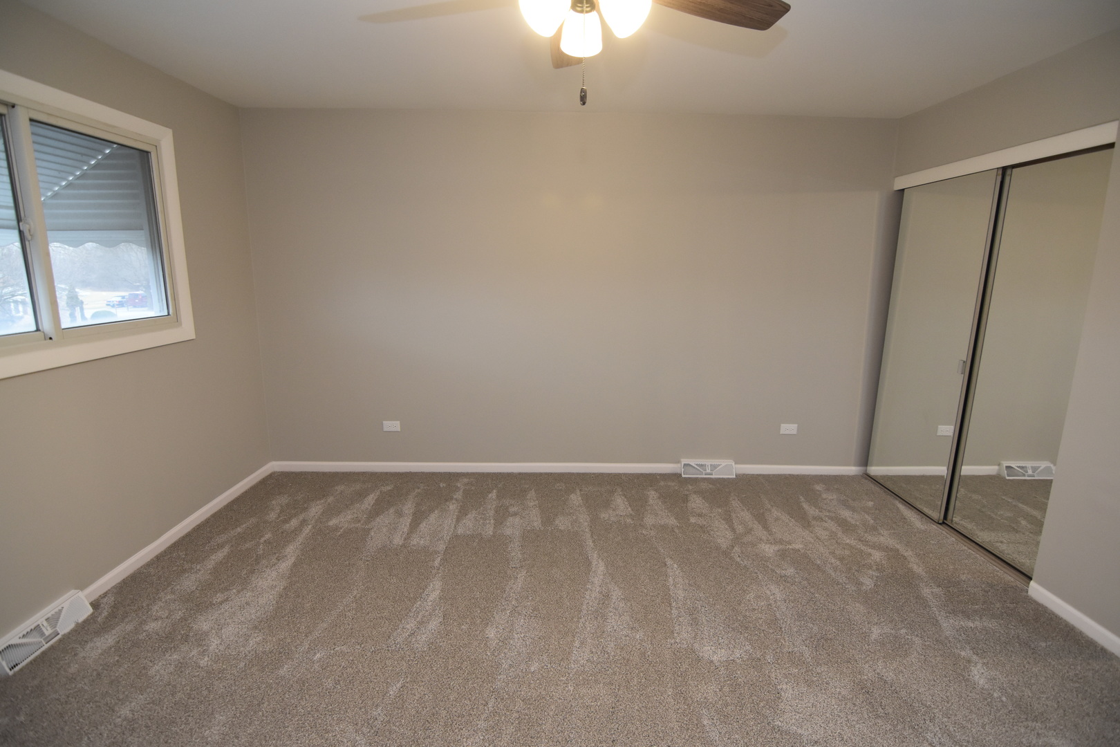 16701 Clyde Avenue Property Photo 19