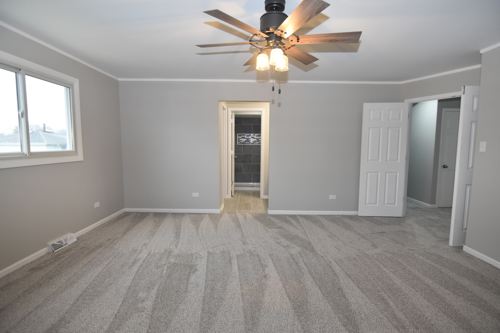 16701 Clyde Avenue Property Photo 21