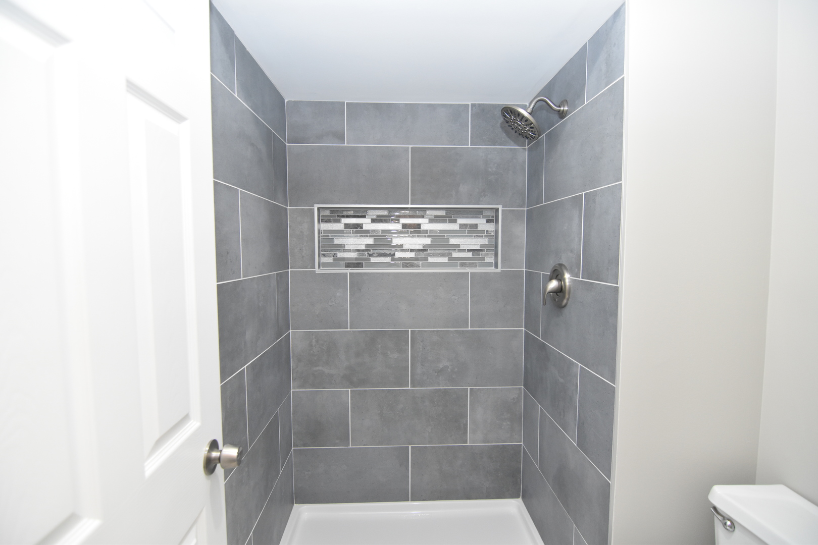 16701 Clyde Avenue Property Photo 24