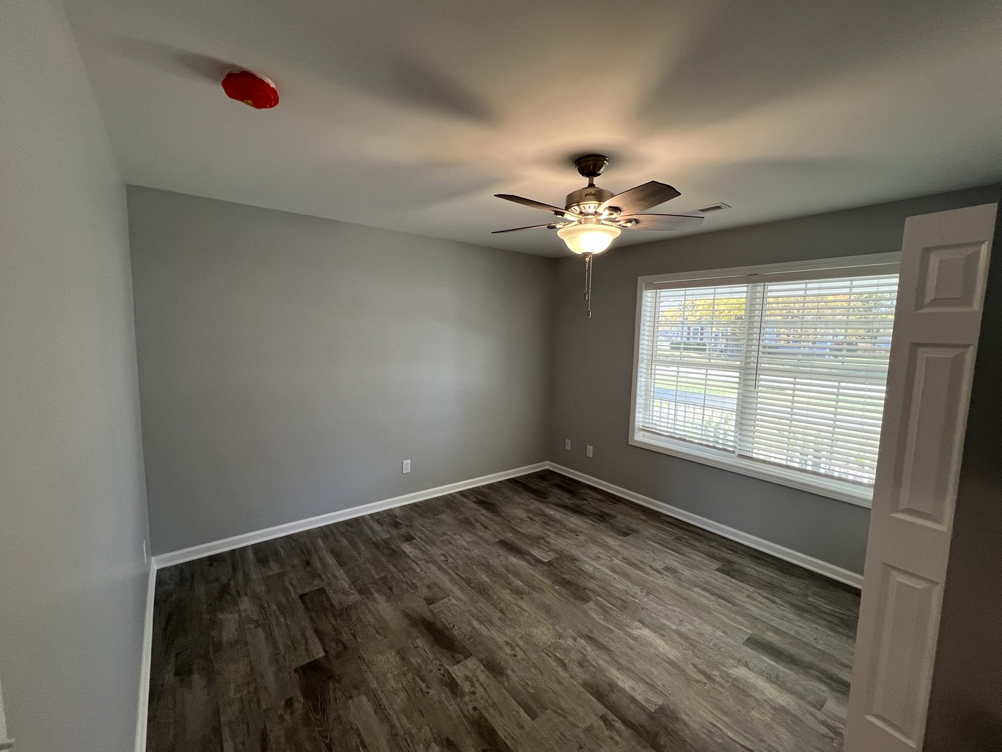 1107 S 2nd Street Property Photo 4