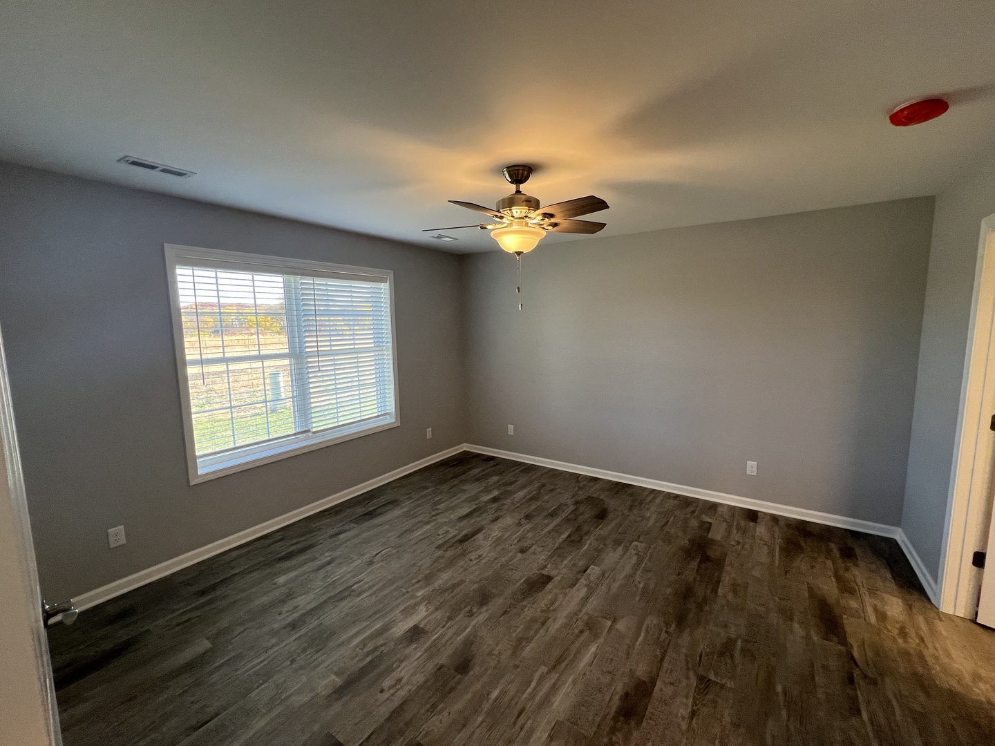 1107 S 2nd Street Property Photo 5