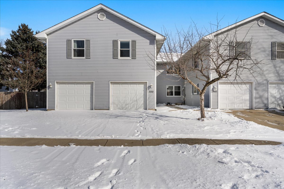 300 Mack Drive Property Photo