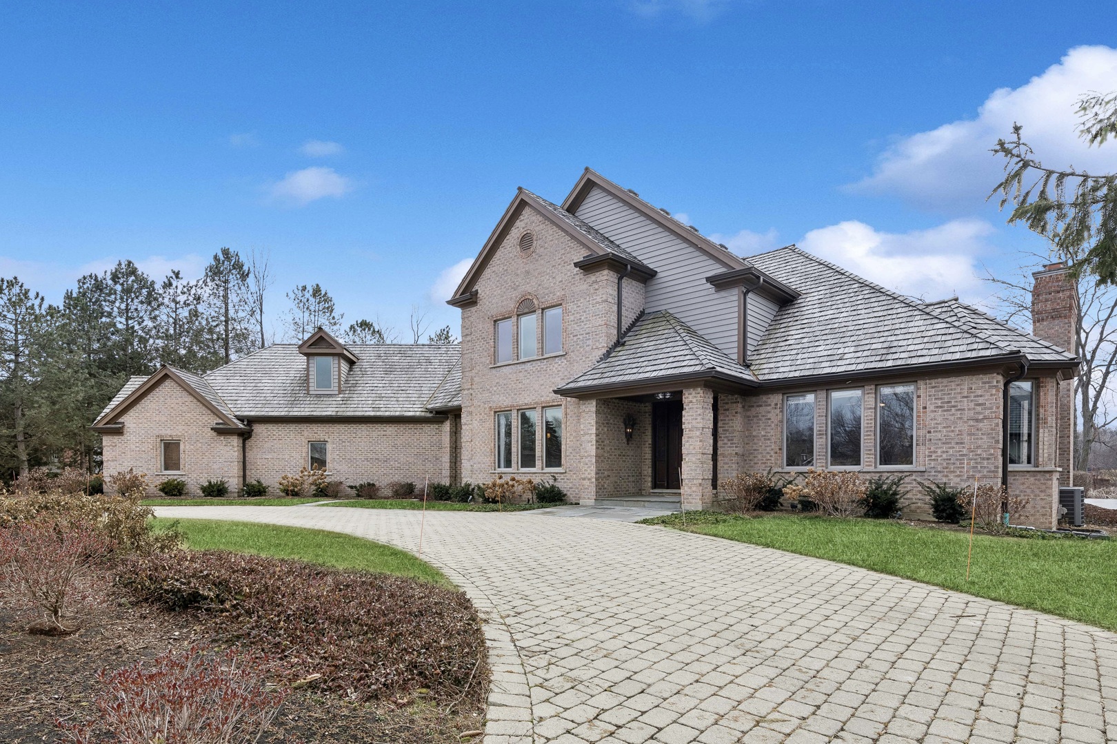 4781 Wellington Drive Property Photo