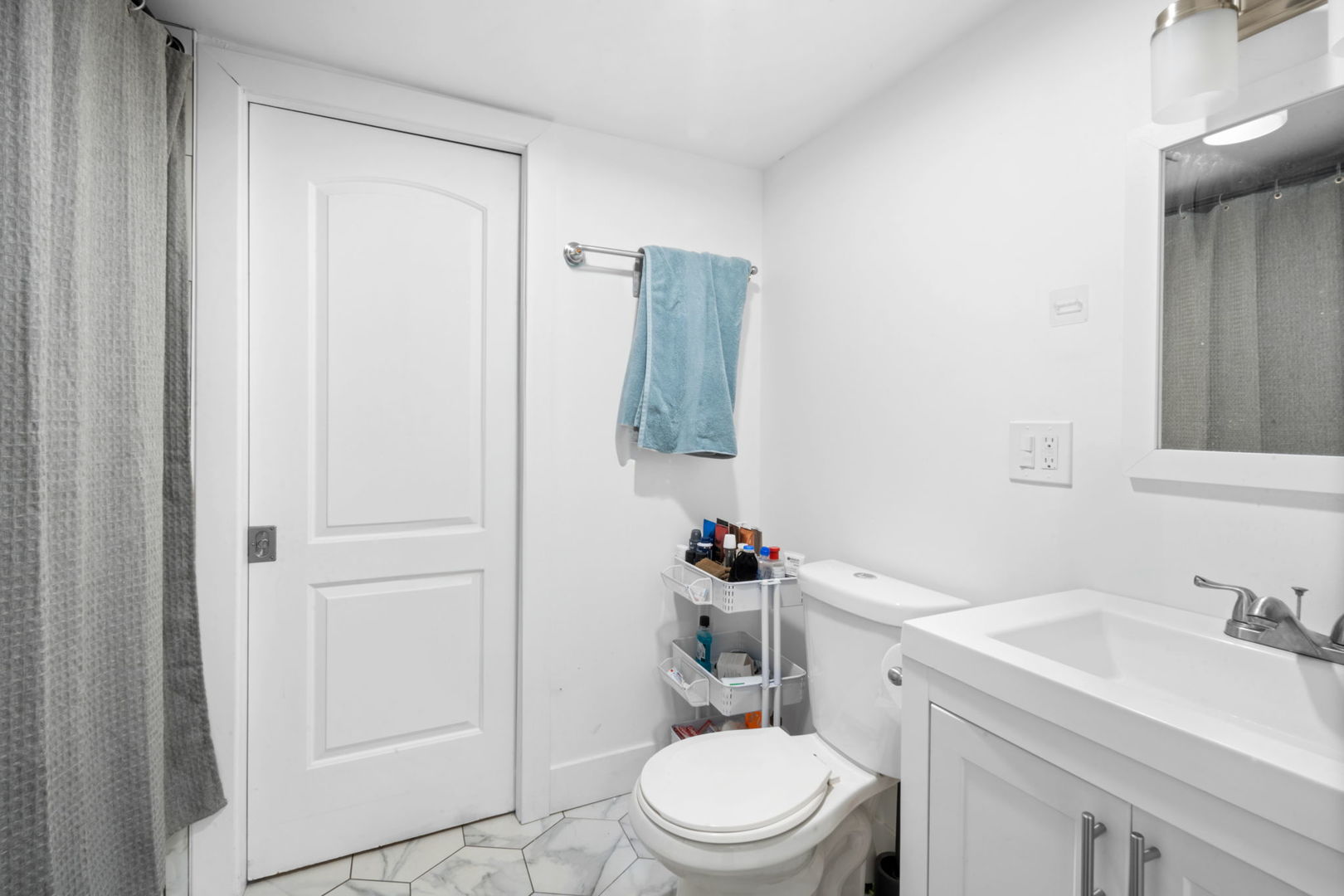 923 S Carpenter Street Property Photo 25
