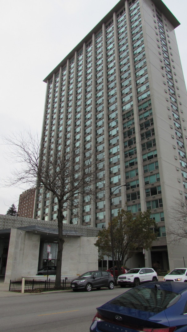 3600 N Lake Shore Drive 1904 Property Photo 1