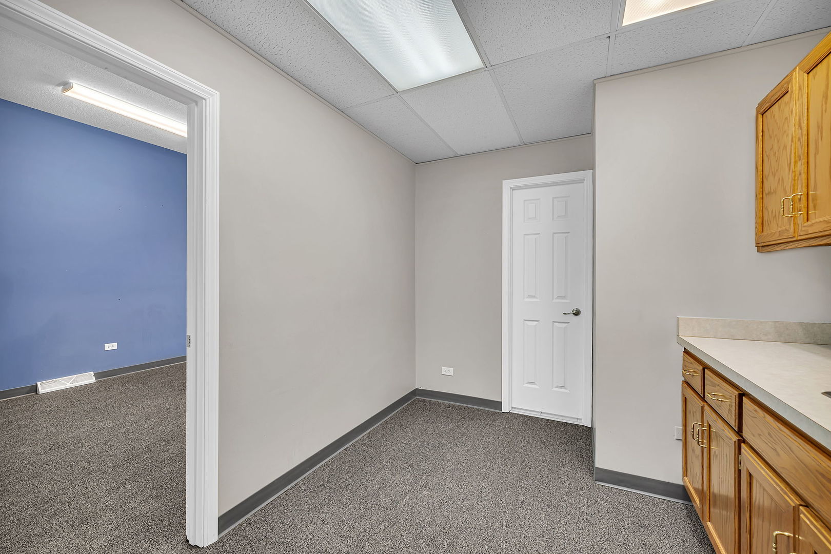 200 N Hammes Avenue Property Photo 21