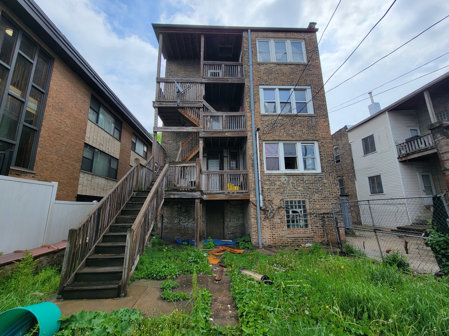 6418 S Vernon Avenue Property Photo 16