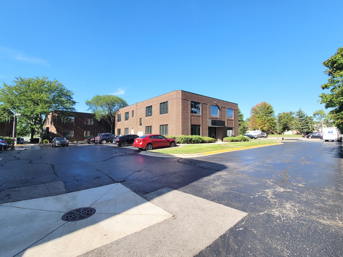 124 S County Farm Road B1-a Property Photo 1
