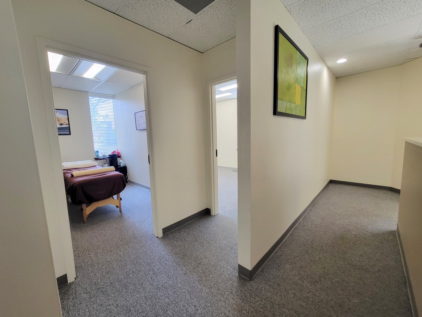 124 S County Farm Road B1-a Property Photo 6