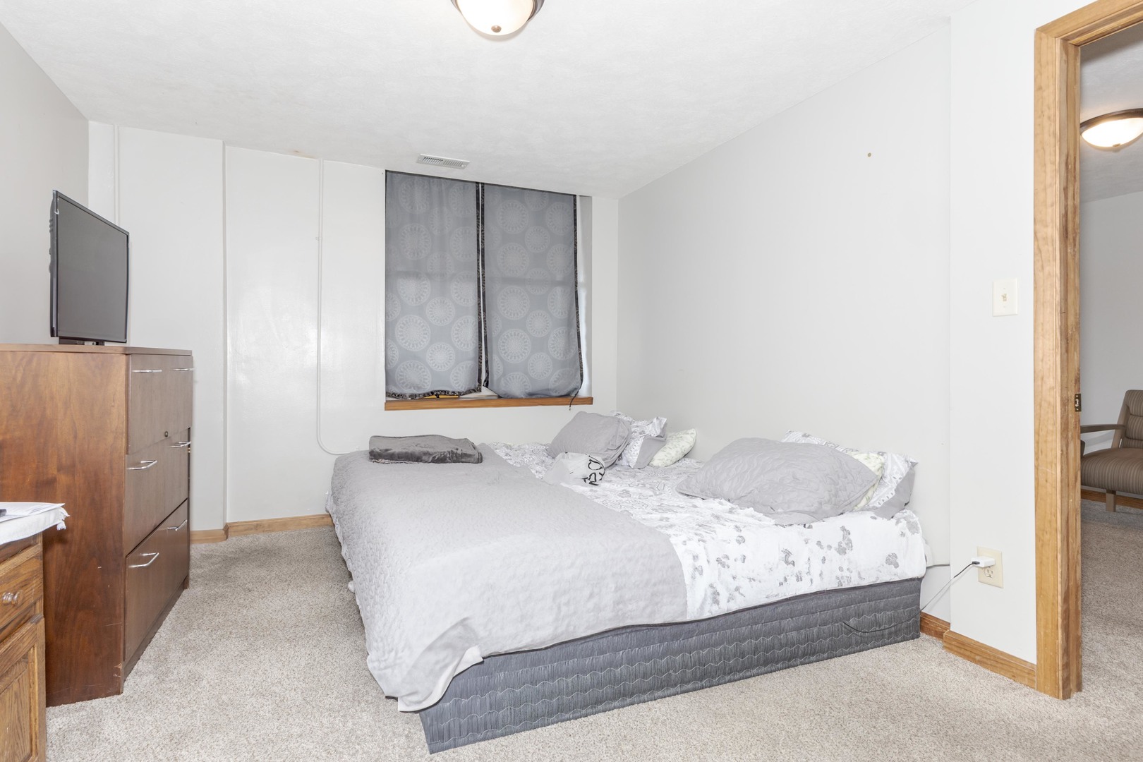 222 W Madison Street Property Photo 49