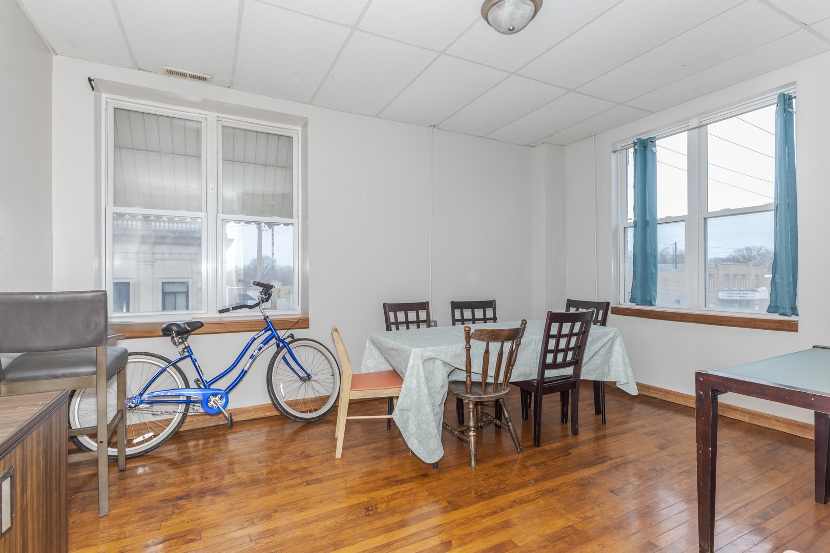 222 W Madison Street Property Photo 57
