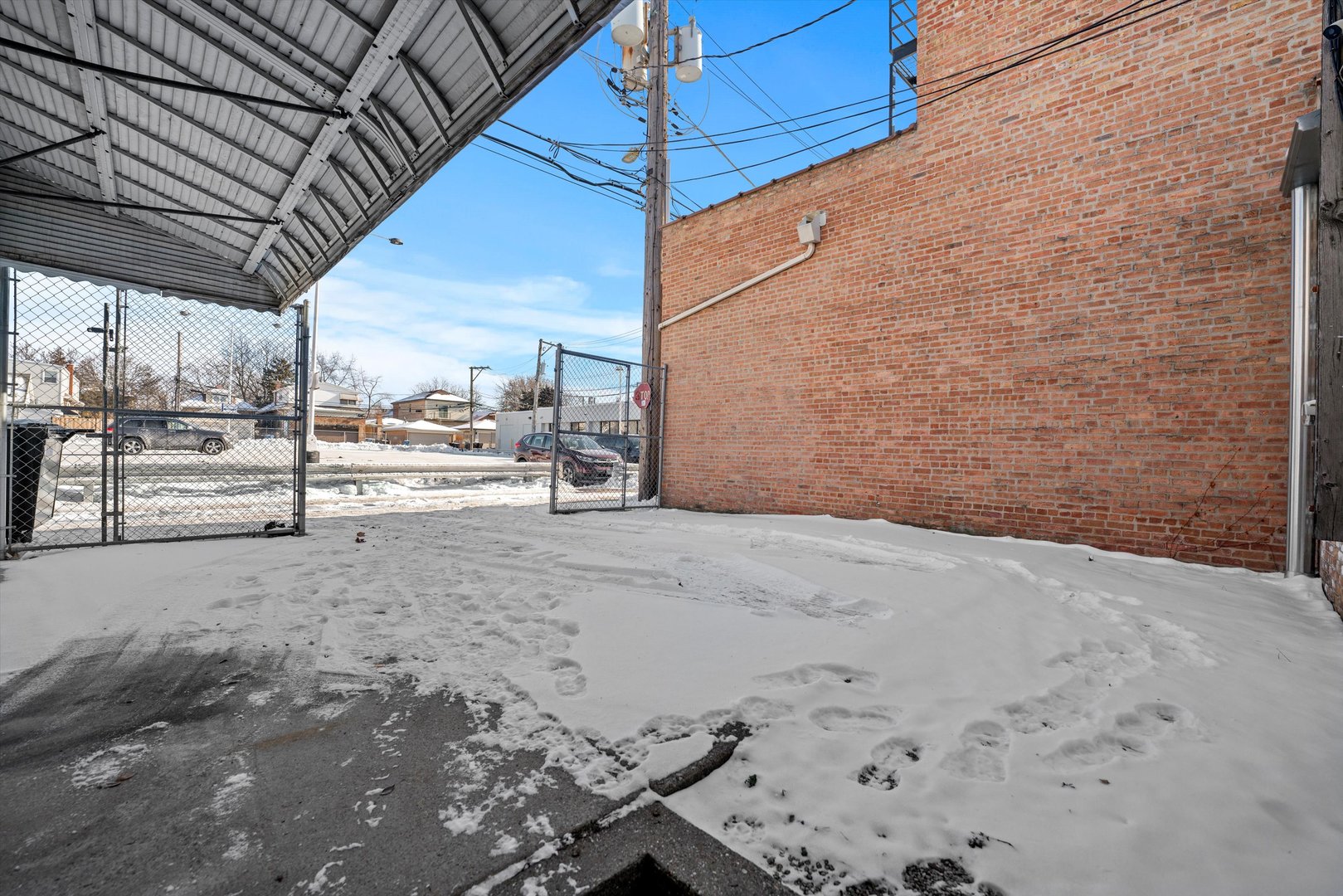 2451 N Harlem Avenue Property Photo 17