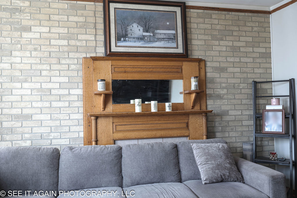 5942 S Calumet Avenue Property Photo 2