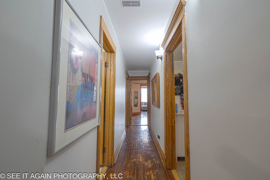 5942 S Calumet Avenue Property Photo 6