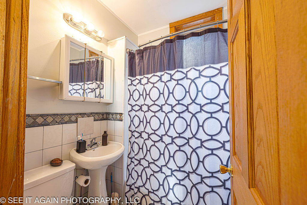 5942 S Calumet Avenue Property Photo 17