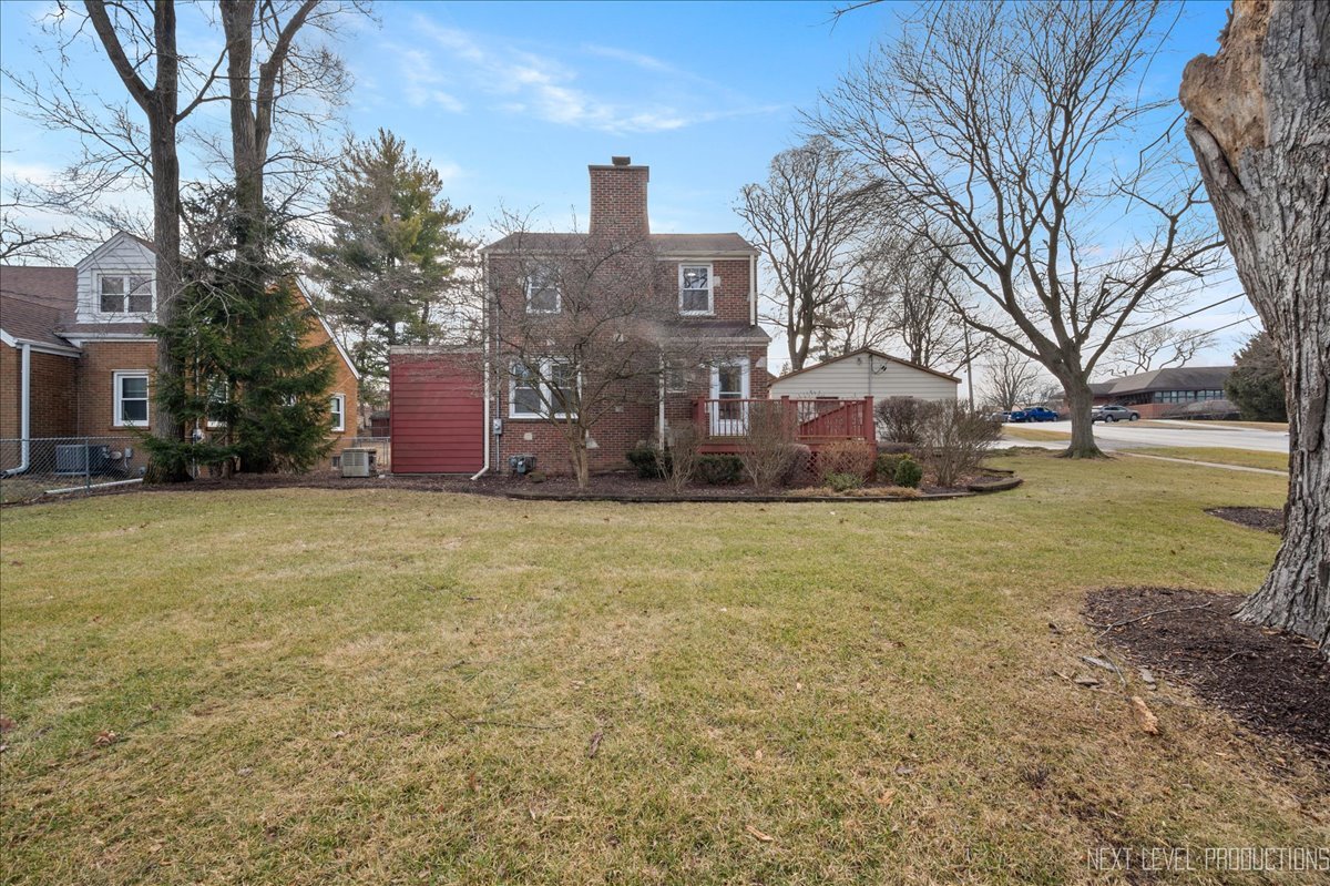 28w501 Batavia Road Property Photo