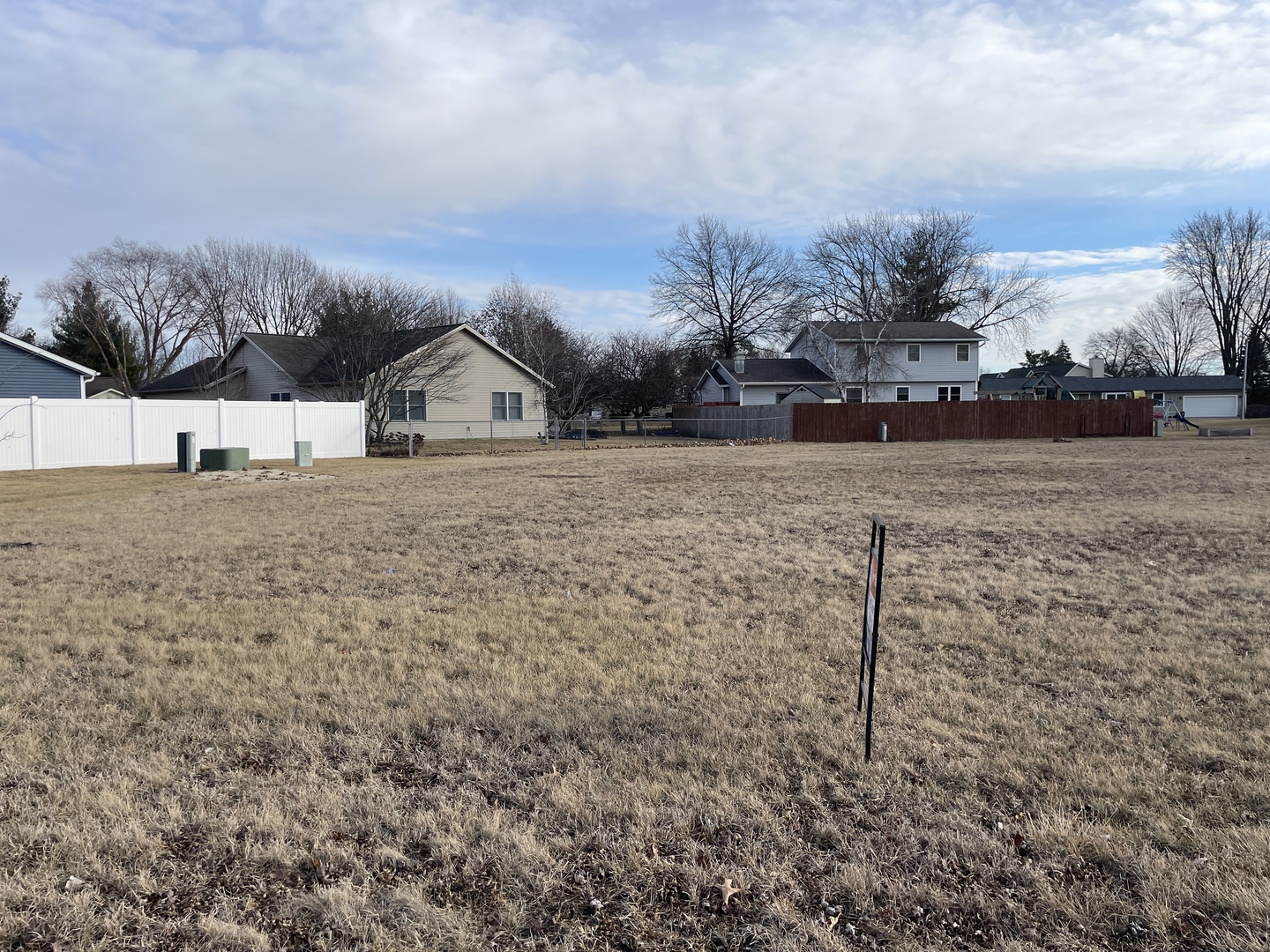 Lot 414 E 21st Street Property Photo 1