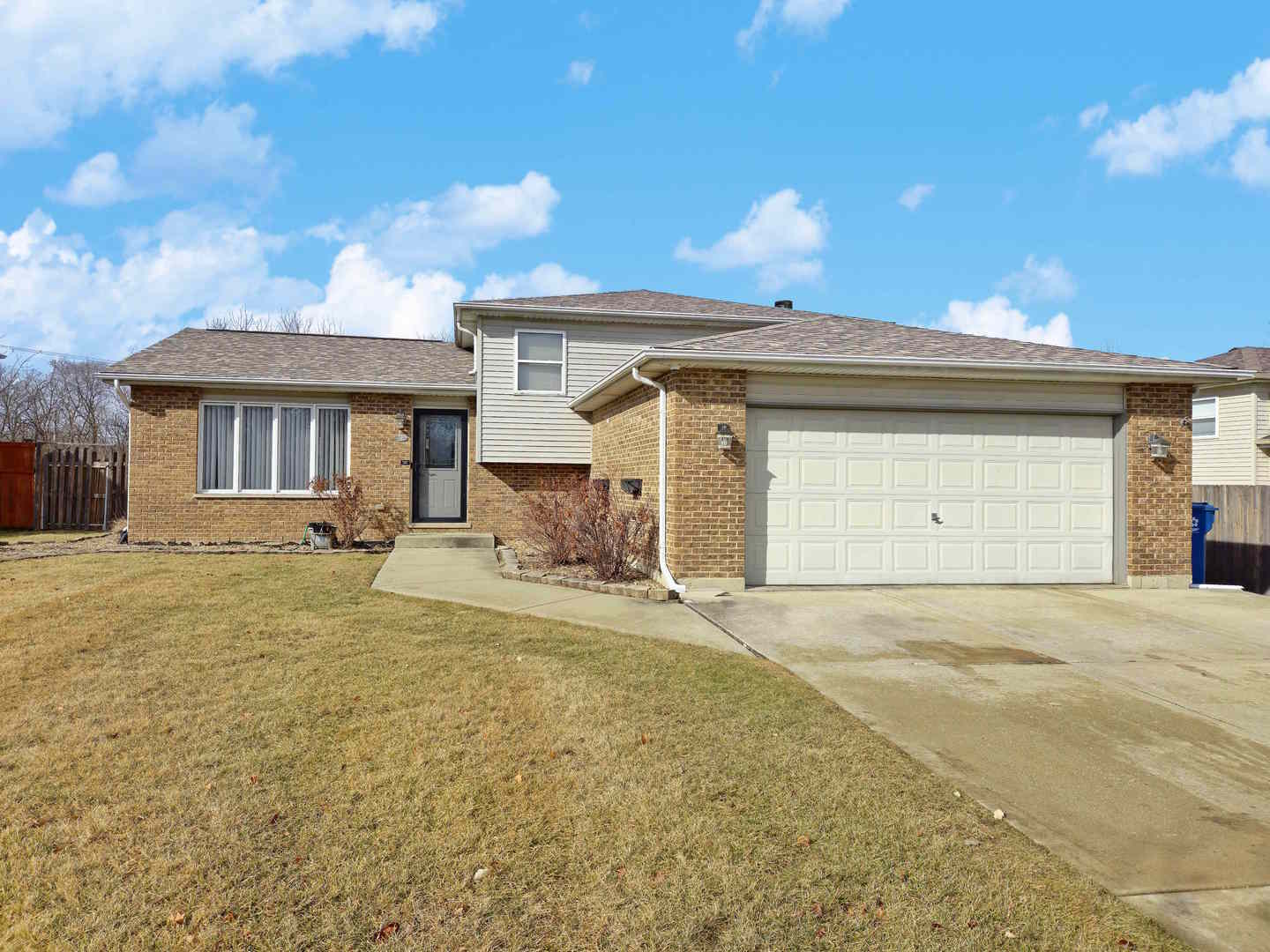 25714 S Linden Avenue Property Photo