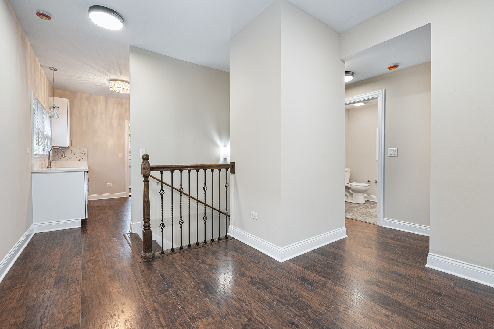 9220 S Dauphin Avenue Property Photo 9