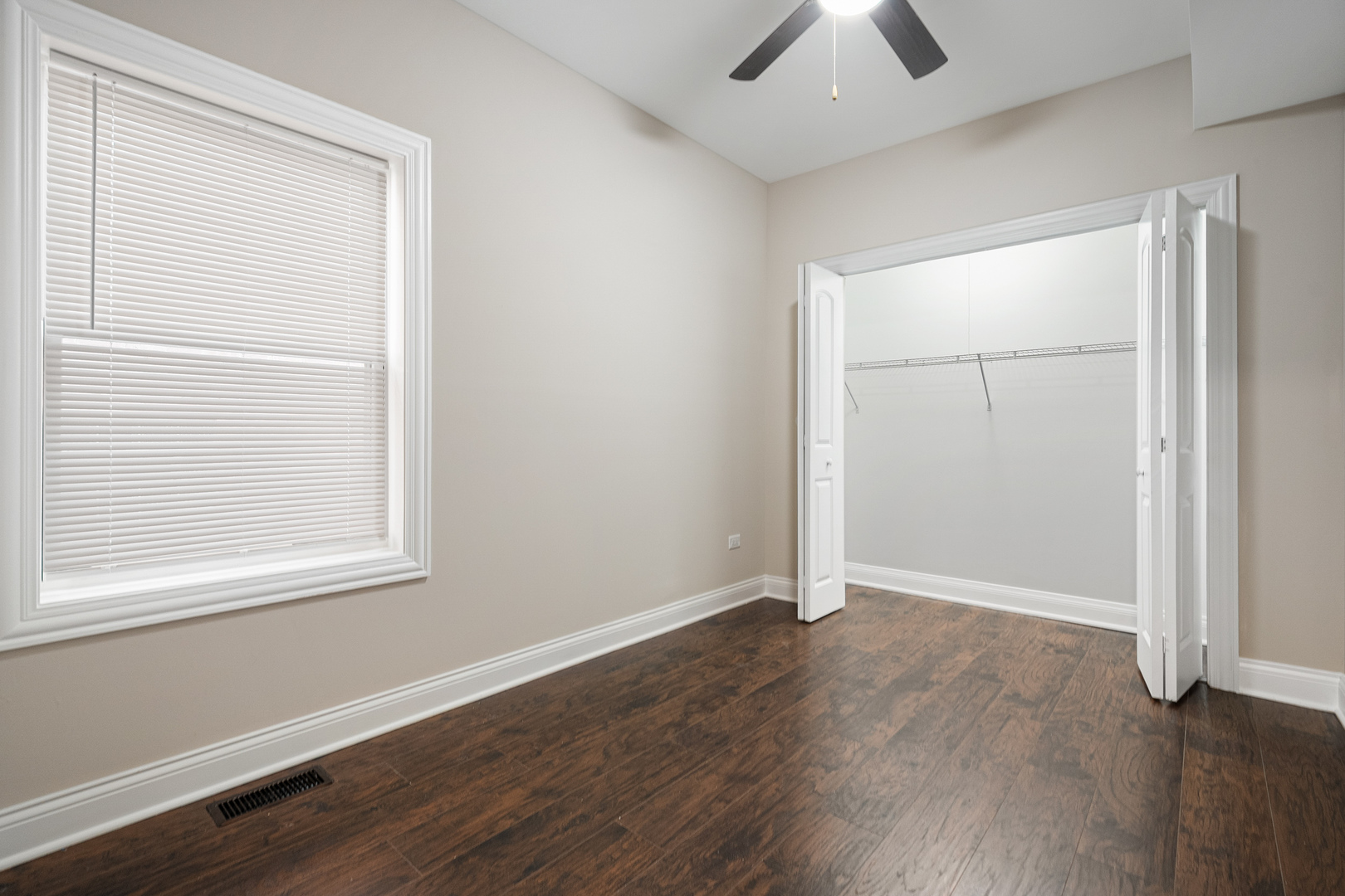 9220 S Dauphin Avenue Property Photo 14