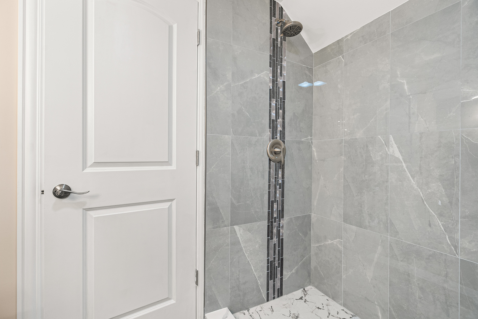 9220 S Dauphin Avenue Property Photo 22