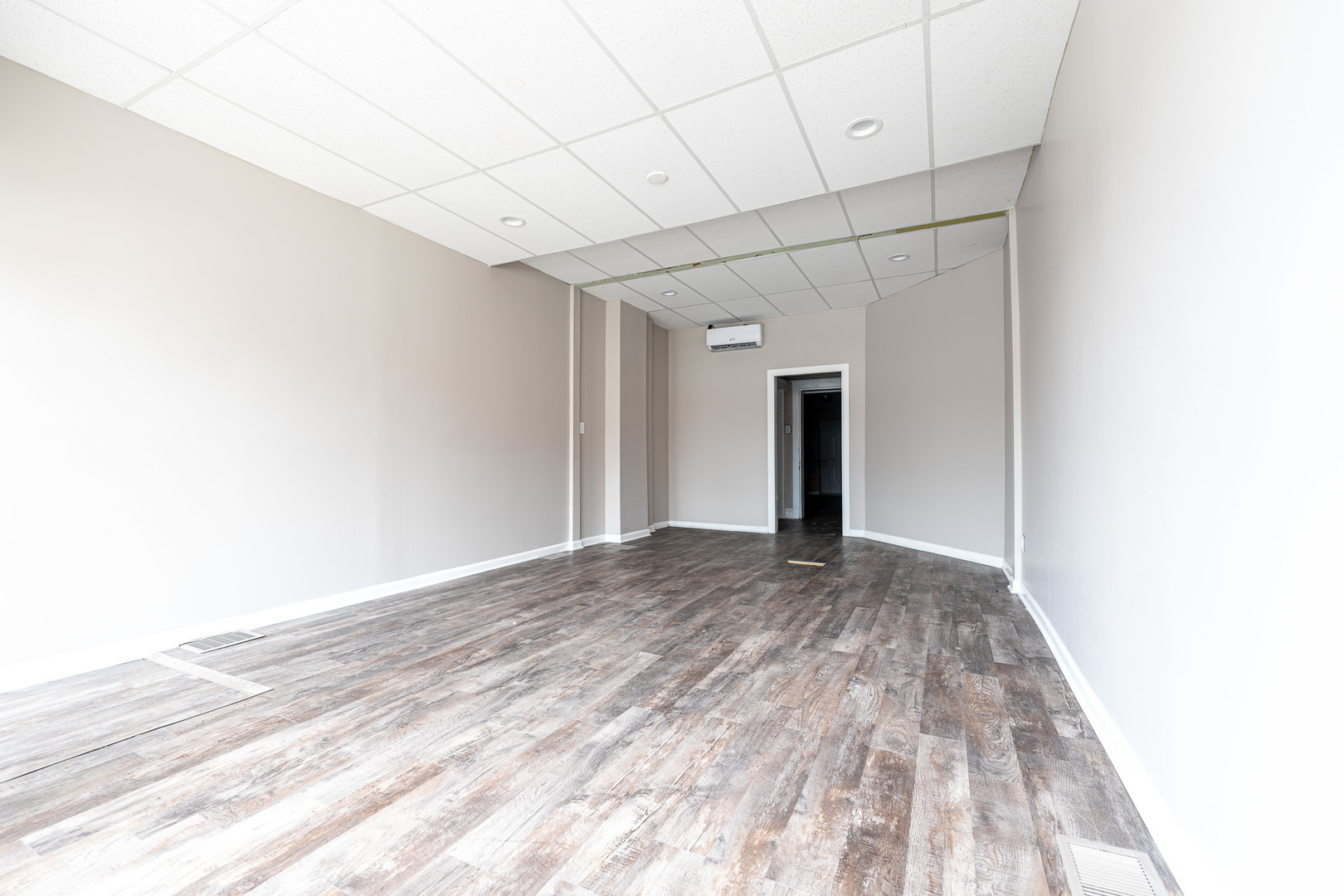 10106 S Ewing Avenue Property Photo 25