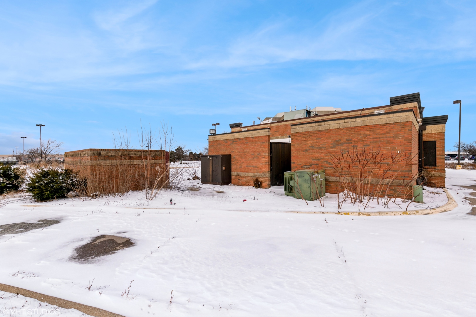 21420 Cicero Avenue Property Photo 9