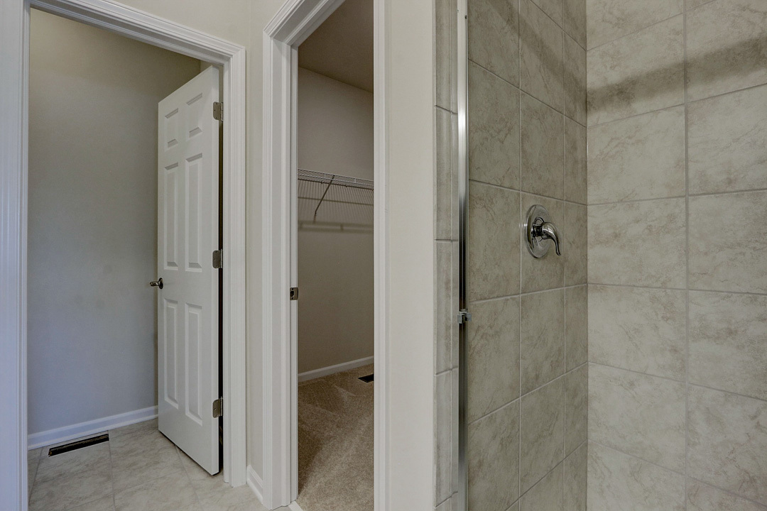 437 E Becker Place Property Photo 11