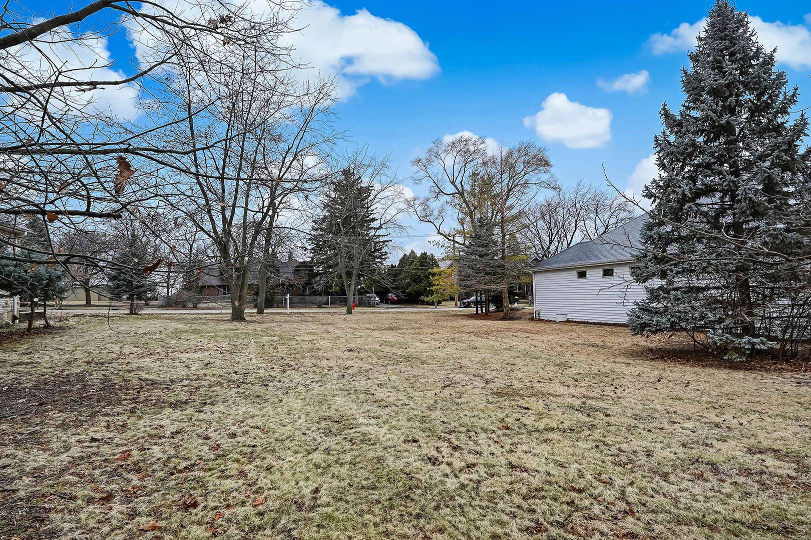 1351 S Ridge Road Property Photo 4