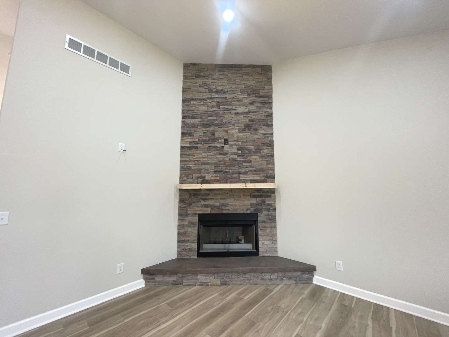409 Monroe Avenue Property Photo 6
