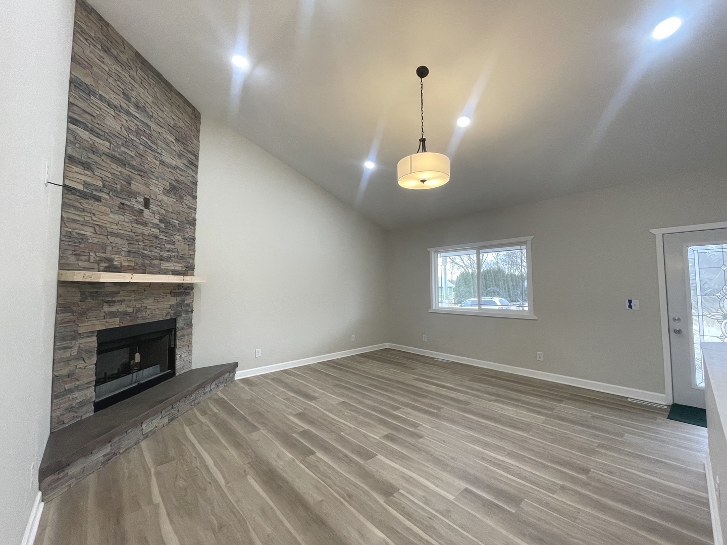409 Monroe Avenue Property Photo 8
