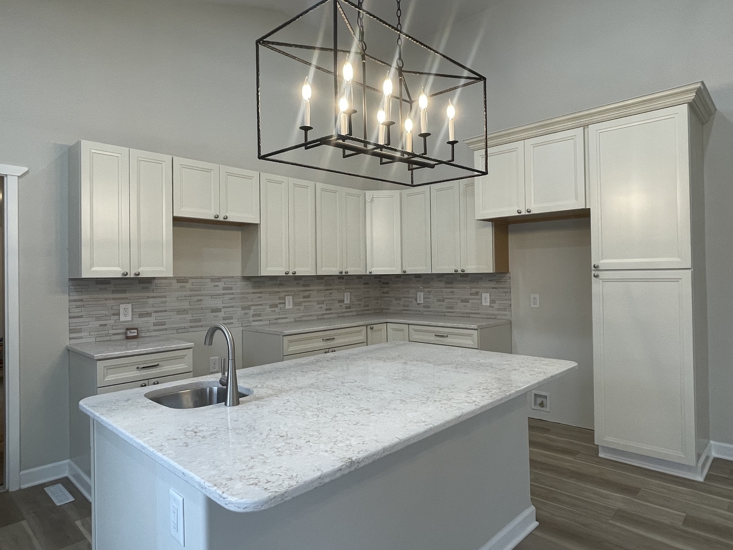409 Monroe Avenue Property Photo 12