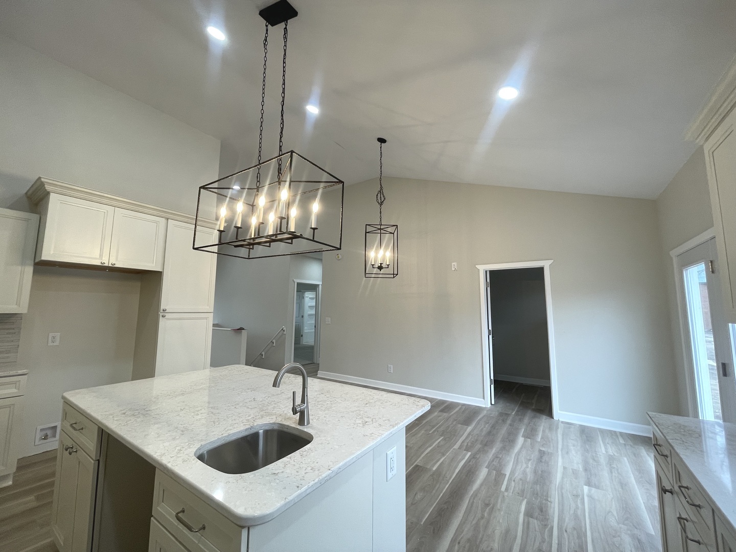 409 Monroe Avenue Property Photo 17