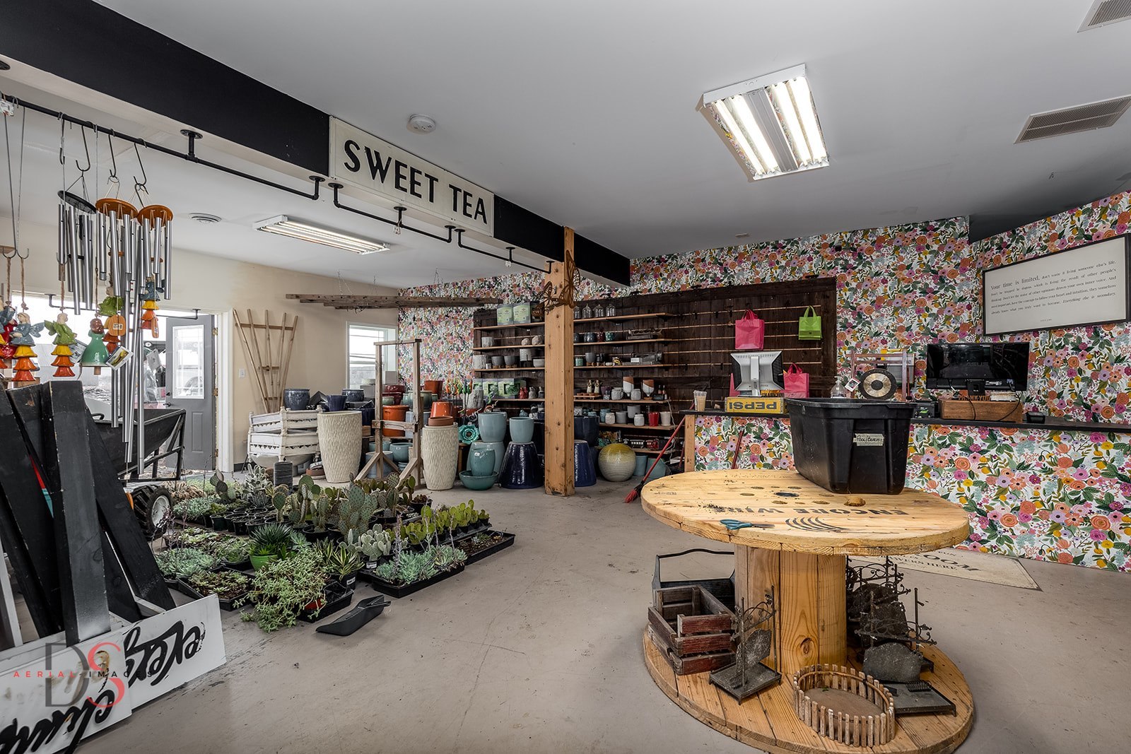 611 E Dayton Road Property Photo 15