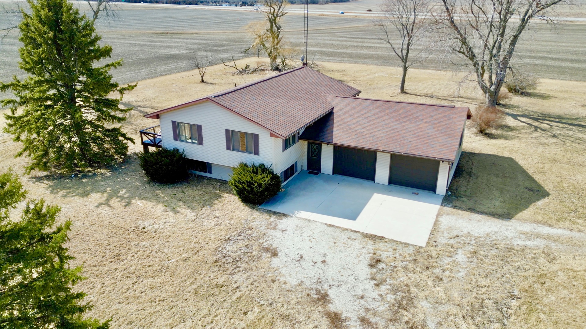 26731 N 2100 East Road Property Photo