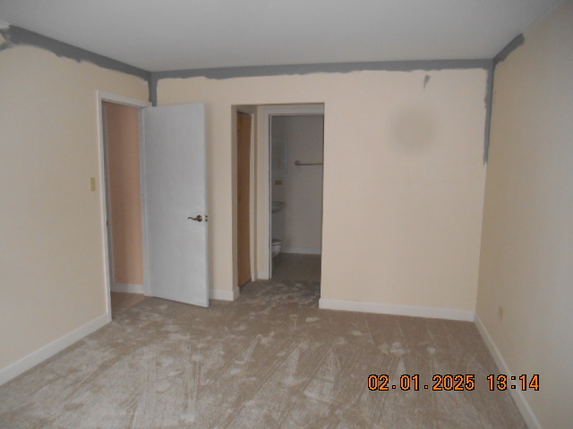 14635 Greenwood Road B104 Property Photo 4