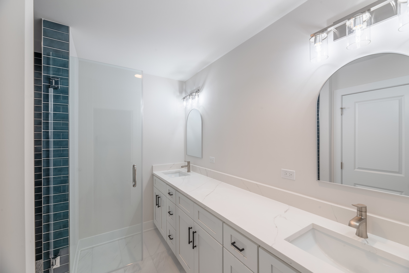 9 N Beverly Lane Property Photo 15