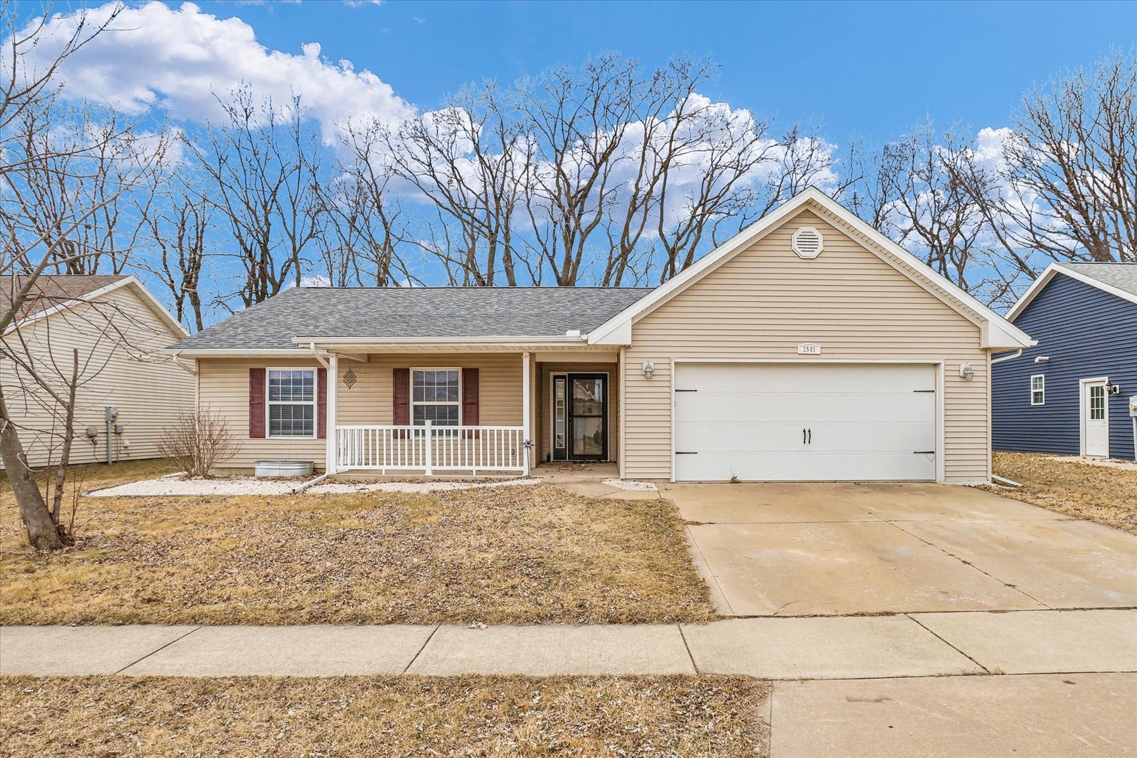 2501 N Skyline Drive Property Photo