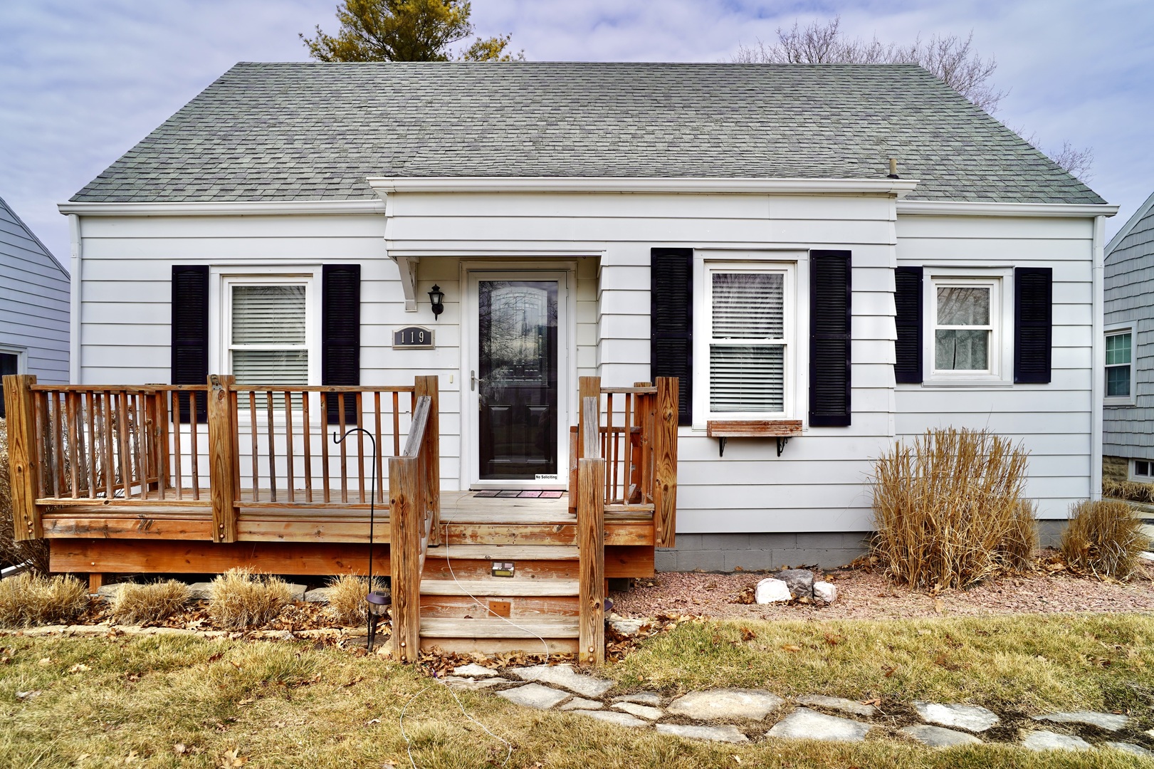 119 Maizefield Avenue Property Photo 1