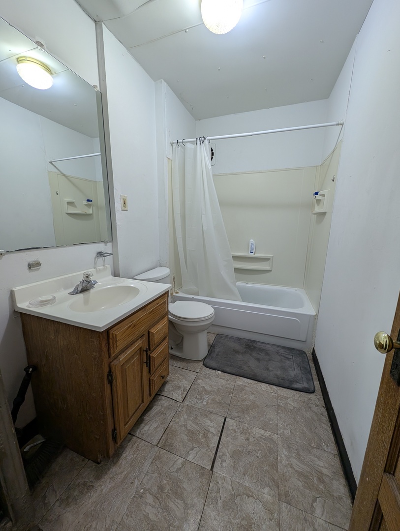 226 W Locust Street Property Photo 13