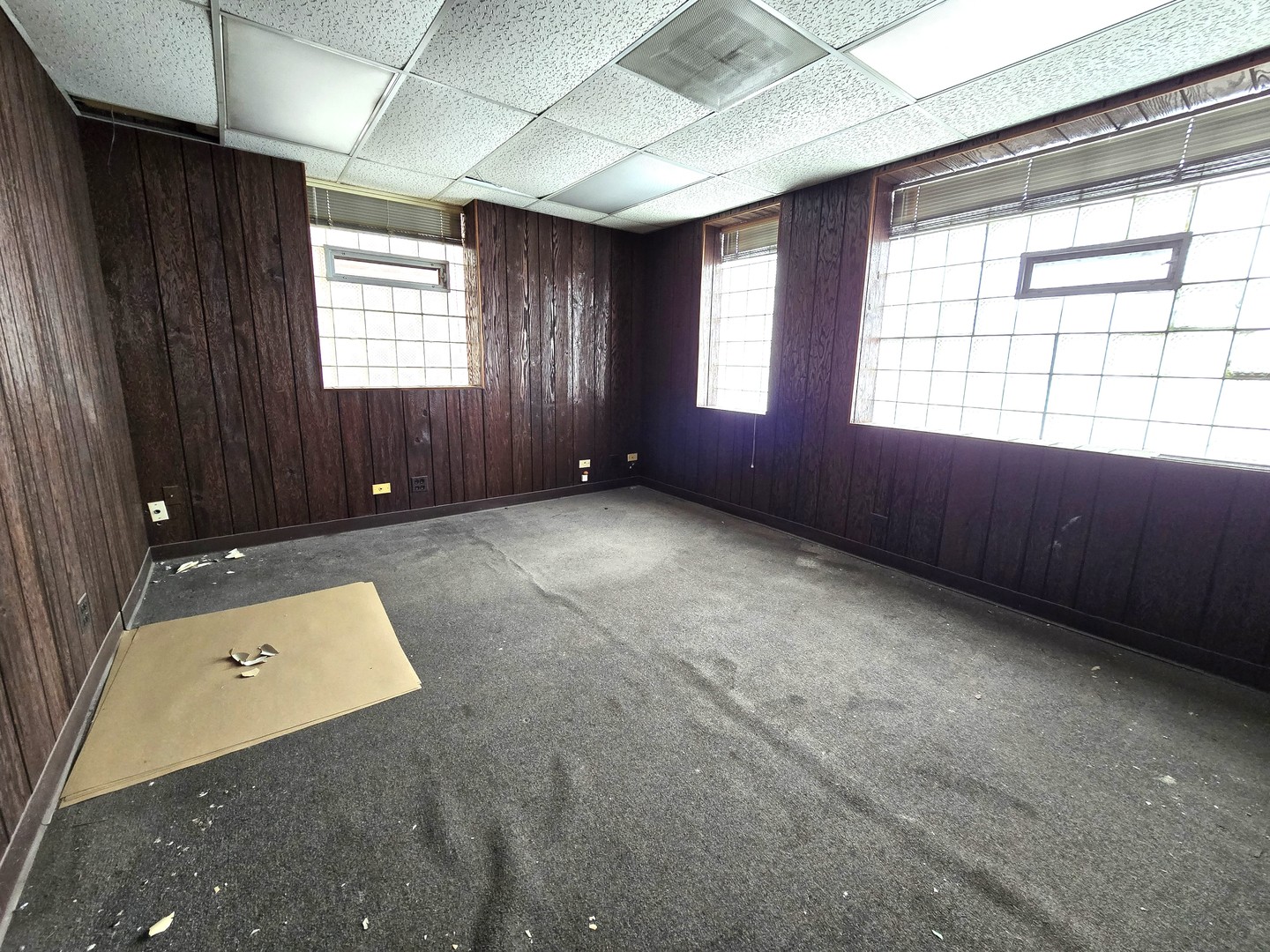 822 W Exchange Avenue Property Photo 14