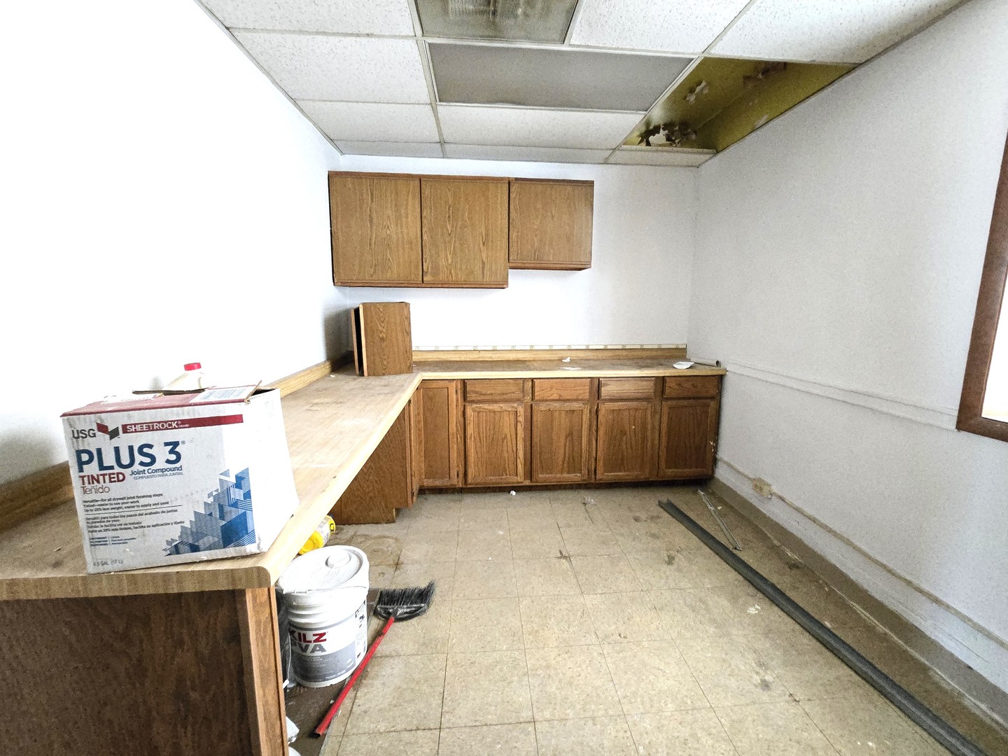 822 W Exchange Avenue Property Photo 15