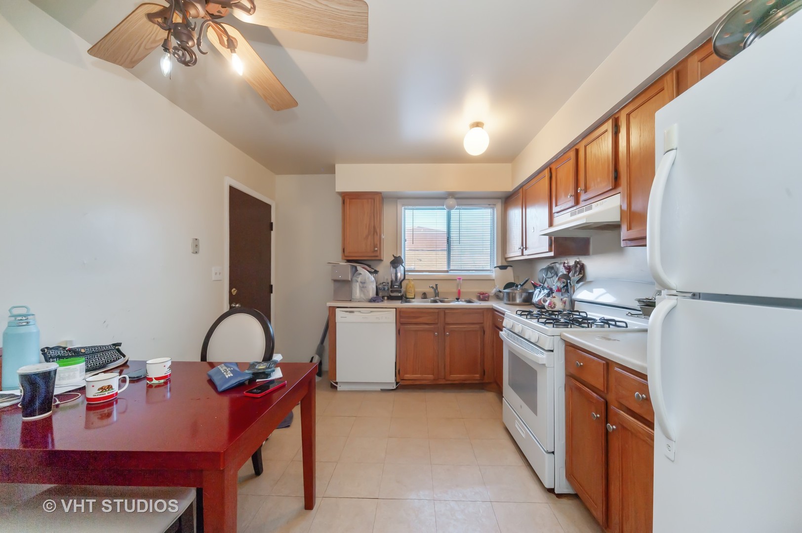 3498 Salem Walk Property Photo 4