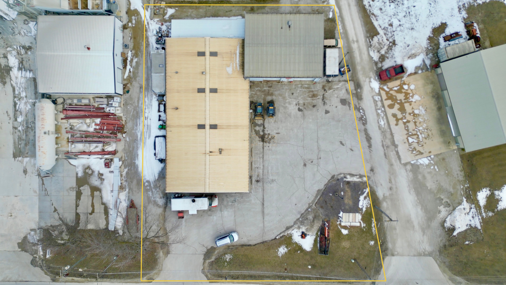 1304 N Division Street Property Photo 5