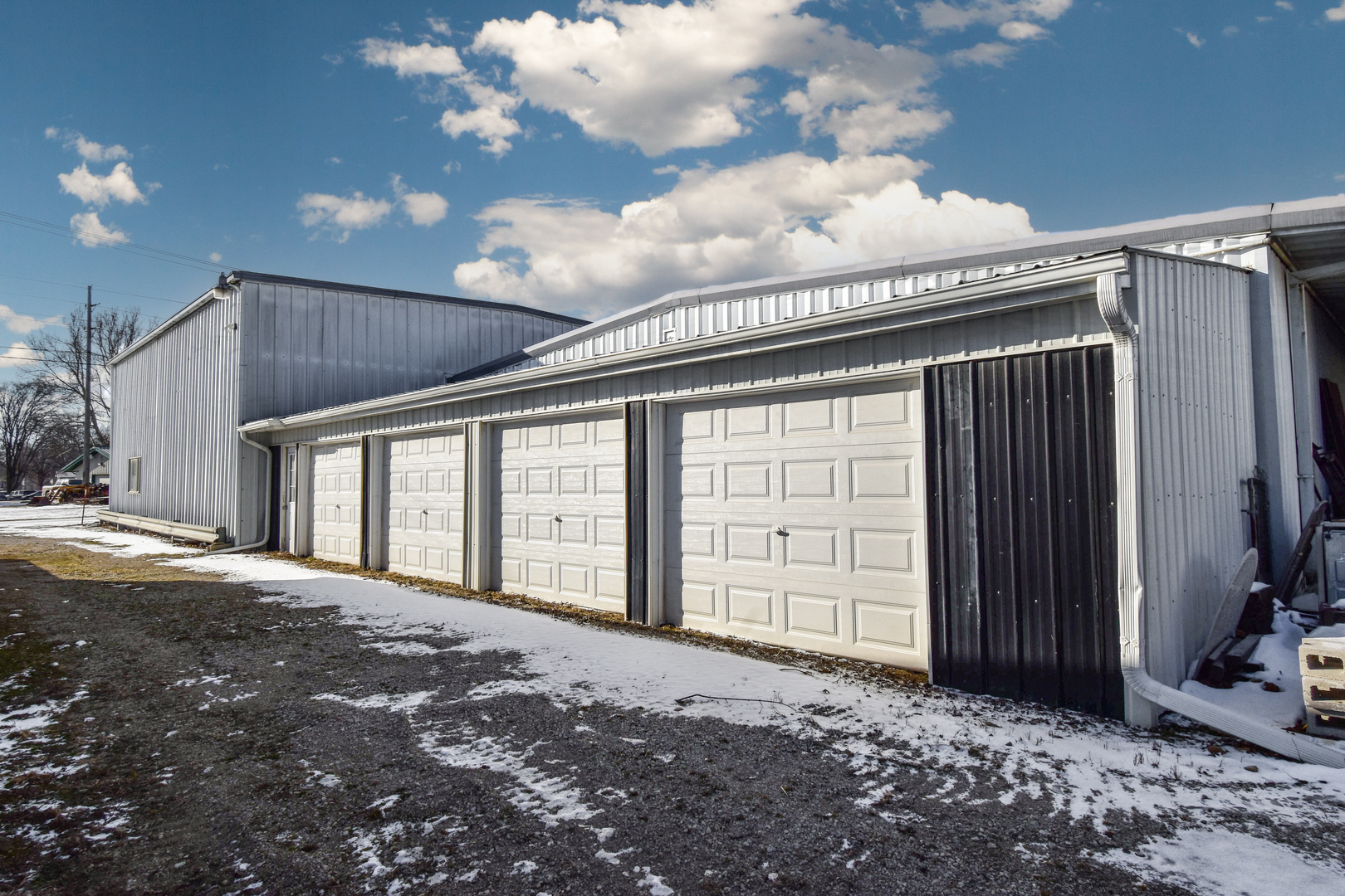 1304 N Division Street Property Photo 7