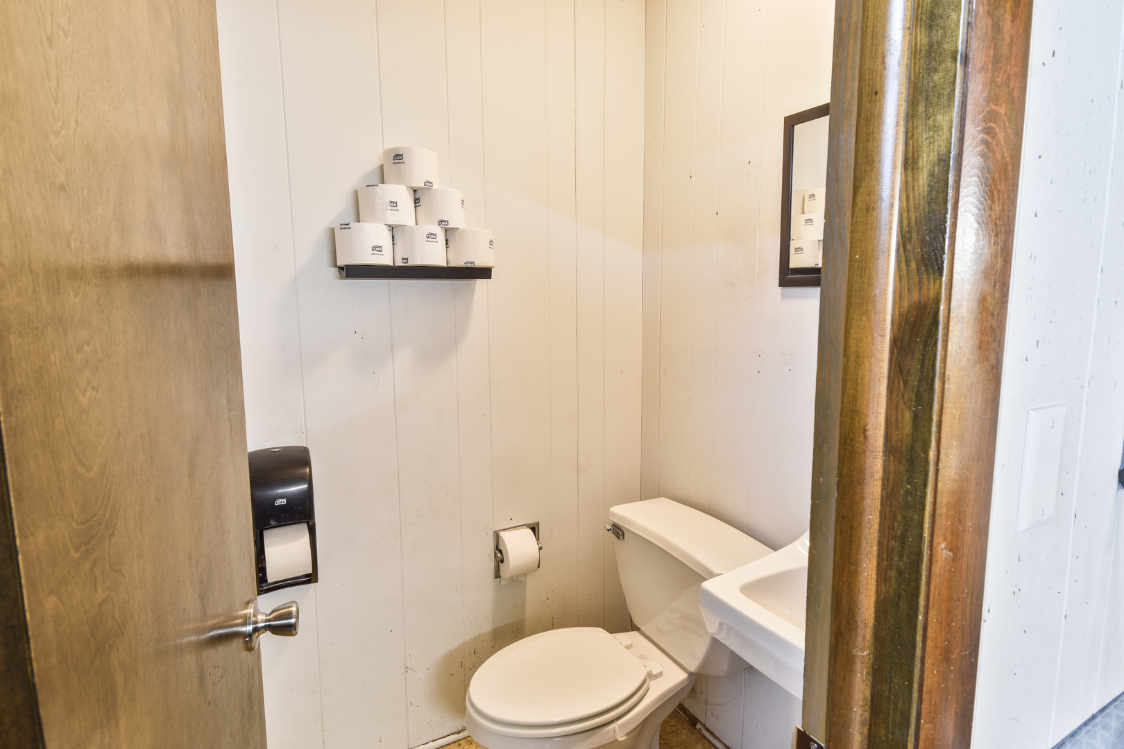 1304 N Division Street Property Photo 47