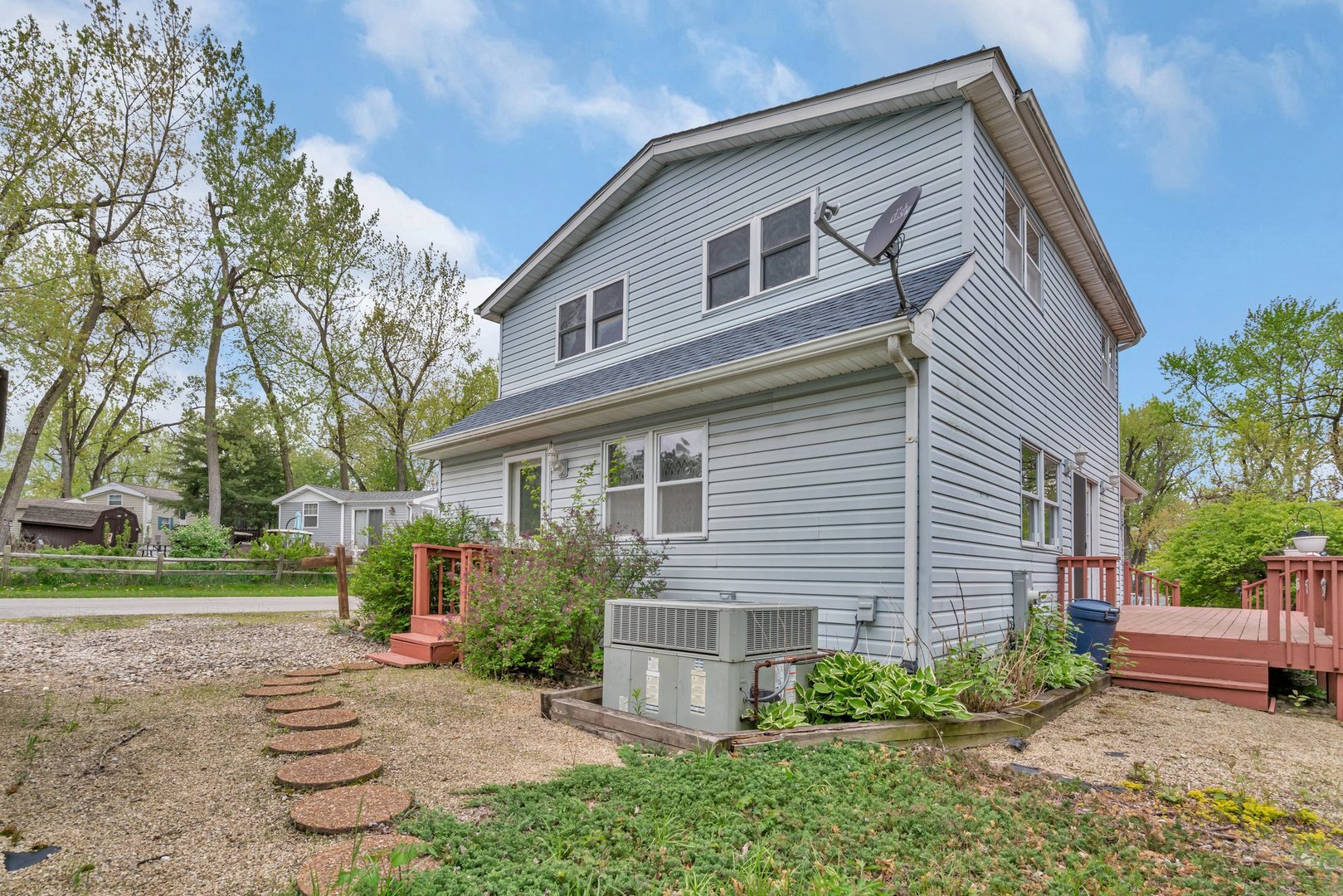 112 Fossil Ridge Road Property Photo 2