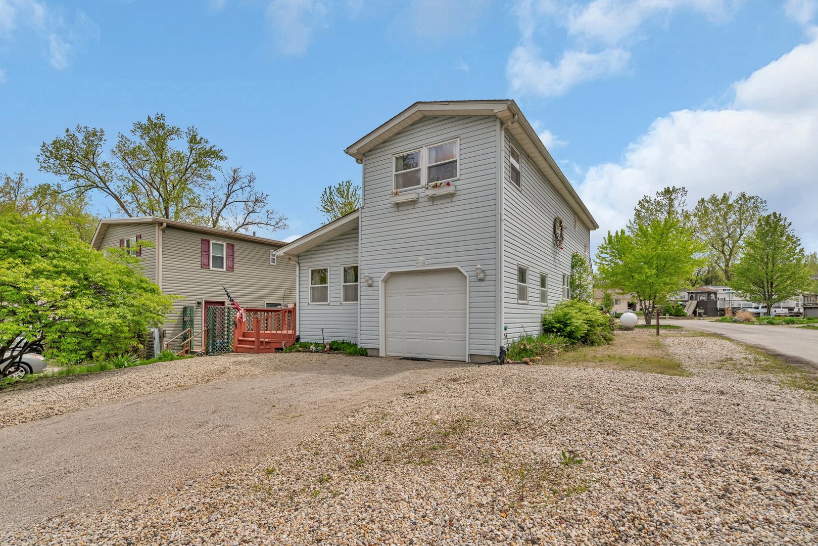 112 Fossil Ridge Road Property Photo 3
