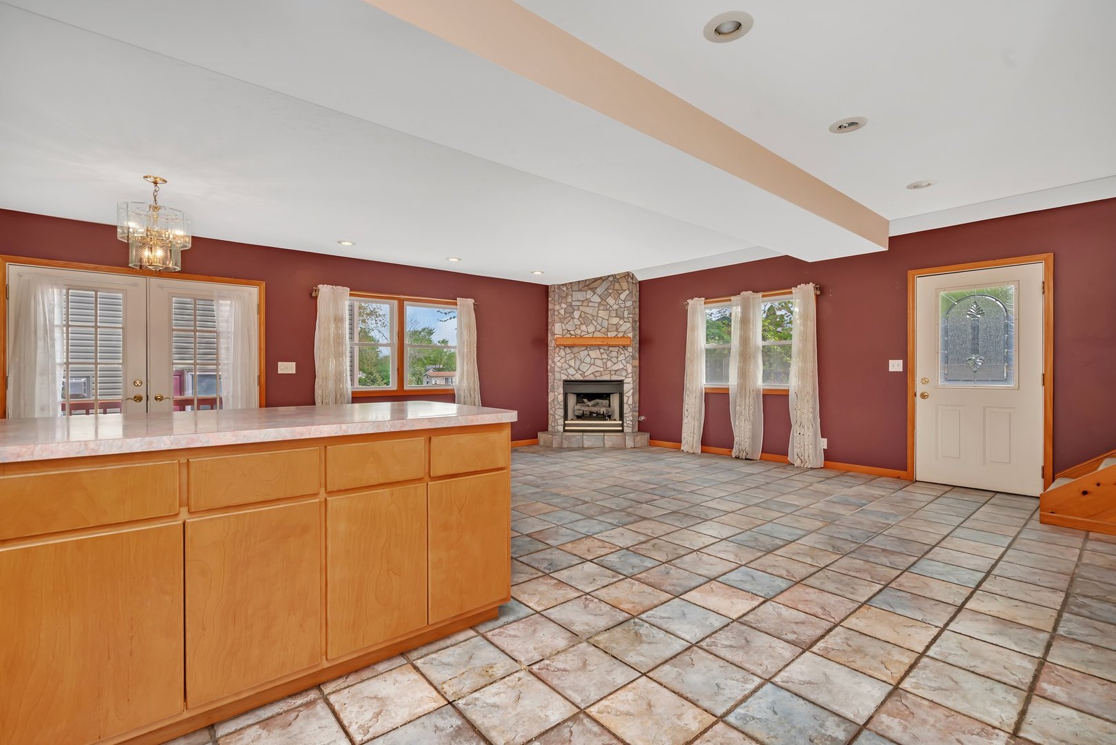 112 Fossil Ridge Road Property Photo 8